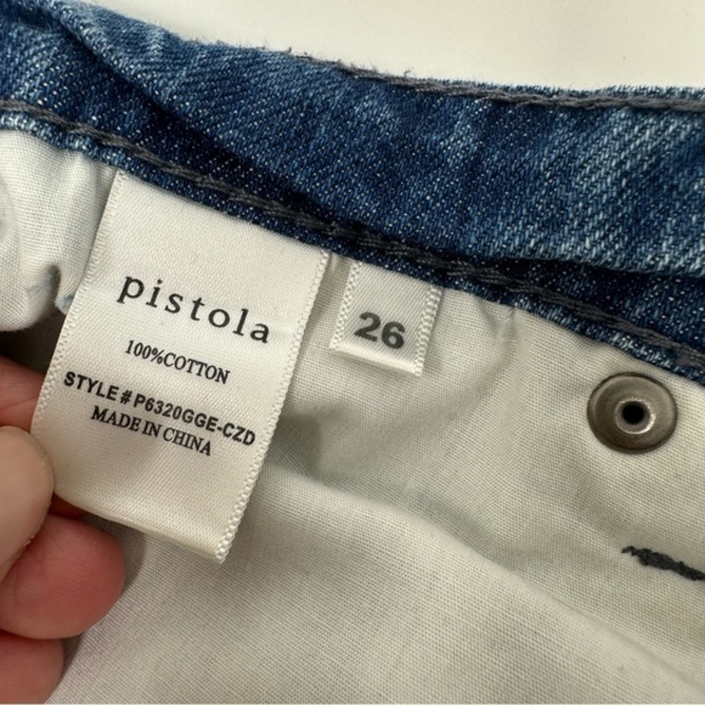 Pistola Womens Ripped Distressed Cuff Jeans Size 26 medium Wash - Picture 11 of 12